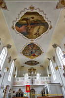 Ceiling frescoes and side organ
