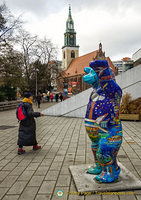 A colourful Berlin bear