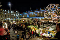 View of the Dresden Striezelmarkt