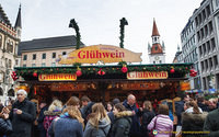 Glühwein stall on Marienplatz
