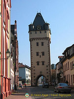 Würzburger Tor is one of two gateways that mark the boundaries of Miltenberg's Old Town
