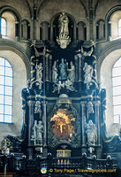 Trier Dom altarpiece