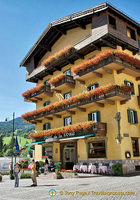 Hotel de la Poste in the centre of Cortina