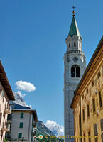 The history of the bell tower dates back to 1590