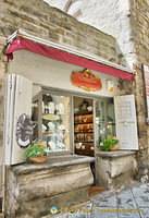 Del Brenna - a jewelry shop in Cortona