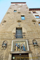 Marsili Tower built by the Marsili's, one of the oldest Florentine families