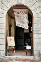Palazzo Contucci Enoteca