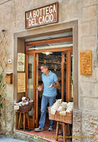 La Bottega del Cacio, one of the many fine food shops