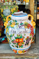 A beautiful jug for your Vin Santo