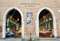 Mercato del Pesce - Rialto fish market building