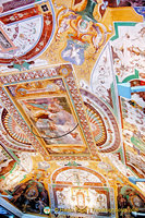 Villa d'Este's ceiling frescoes