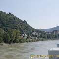 Approaching Dürnstein