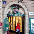 Passageway to Figlmüller restaurant 