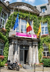 Dinant Hotel de Ville celebrates Adolphe Sax 