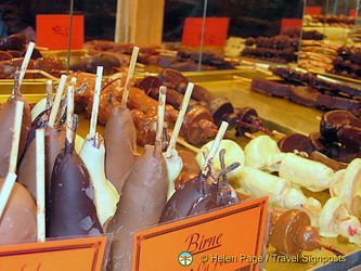 Chocolate coated fruits