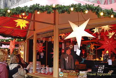 Another lamp stall at the Cologne Christmas Market