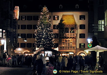 Christmas market in front of the Golden Roof