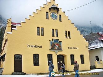 Braustuberl brewery's clock says it's 12:30 pm