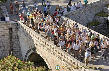 Groups of tourists on a City Wall Walk