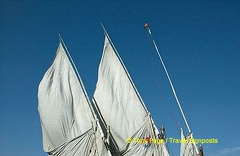 

[Aswan - Nile River -Egypt]