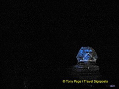 
[Son-et-Lumiere - The Great Pyramids - Egypt]