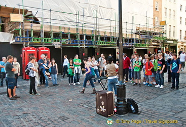 Covent Garden buskers