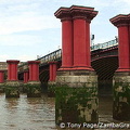 Thames River Cruise - Graphic pylons