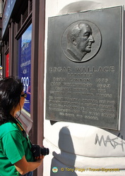 A plaque commemorating Edgar Wallace