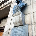 Memorial to T.P. O'Connor - journalist and parliamentarian