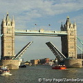 Tower Bridge closing