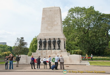 Cenotaph - War memorial dating from 1920