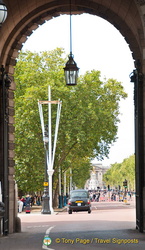 A view through Admiralty Arch towards the Mall