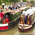"Narrow boats" or canal live aboard barges in a loch at Stratford-on-Avon [Stratford-upon-Avon - England]