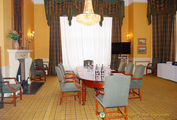 One of the small meeting rooms