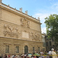 Having a break near the Palais des Papes