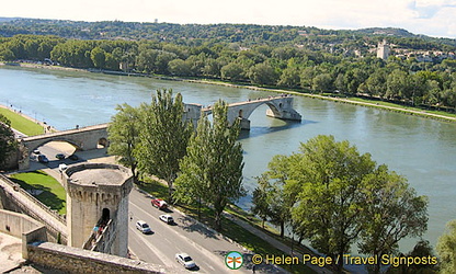A view of Pont Benezet partially crossing the Rhône river