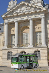 Palais des Ducs de Bourgogne facade