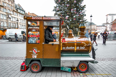 A hot chestnut stand