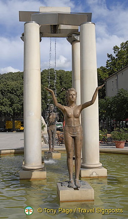 France Nimes0012 (715 visits) France Nimes0012