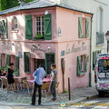 La Maison Rose at 2 rue de l'Abreuvoir
