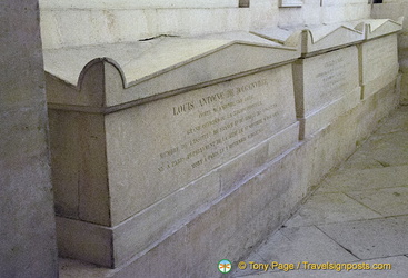 Tomb of Louis Antoine de Bouganville
