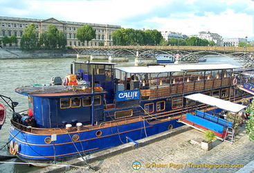 Le Calife is a dinner and cruise restaurant boat