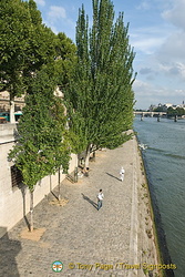 Along the Seine riverbank