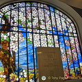 A Printemps memorial