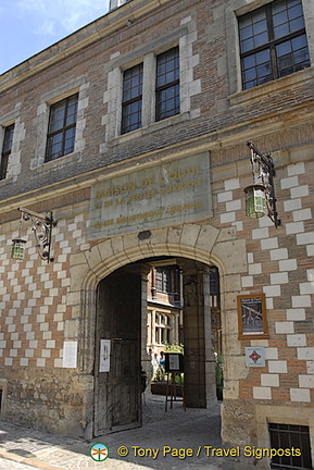 Troyes - France (1364 visits) Troyes - France