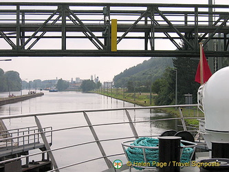 [Main Locks - Europe River Cruise - Germany]