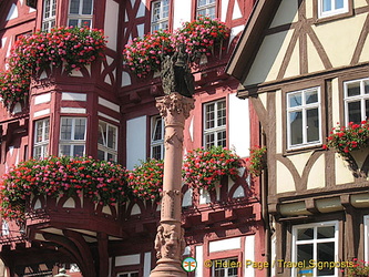 Miltenberg's marketplace, Schnatterloch, in the historical Old Town