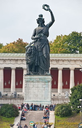 Bavaria statue is a female personification of the Bavarian homeland