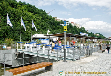 Donauschiffahrt Pier - Danube cruises