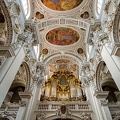 Ceiling and organ of Saint Stephens